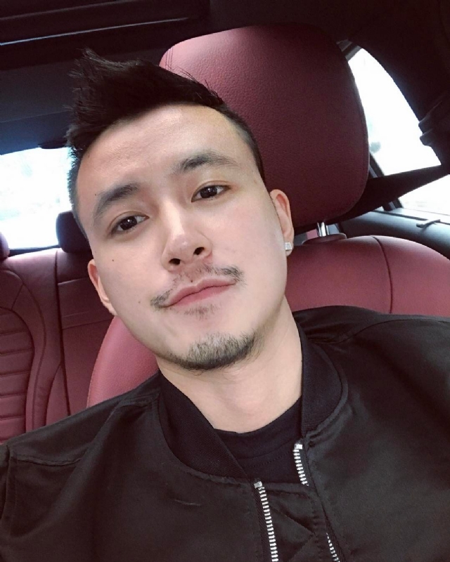 隆刘的第二张照片--洛阳相亲服务中心