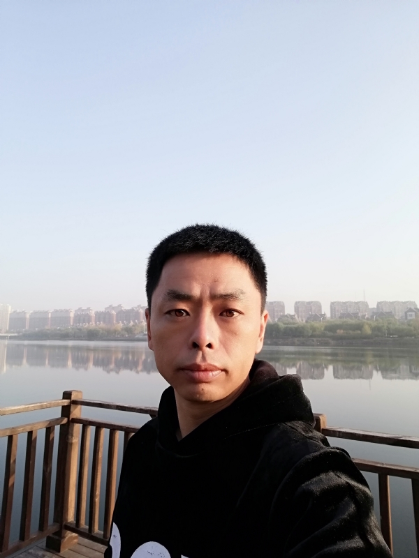 蓝颜的第一张照片--洛阳相亲服务中心