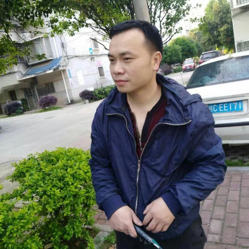 灰色足迹的第一张照片--洛阳相亲服务中心
