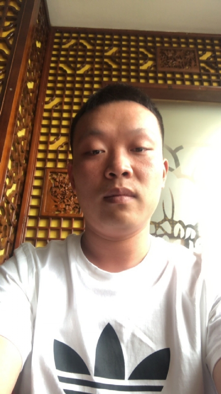 唐子龙的第二张照片--洛阳相亲服务中心