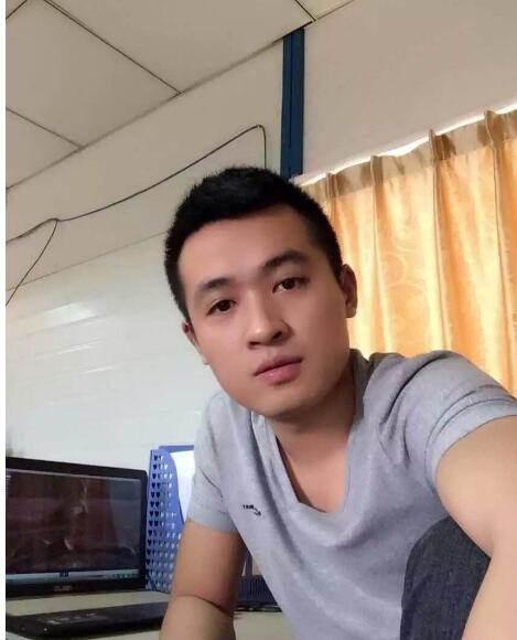 佛山喜欢你的第一张照片--洛阳相亲服务中心