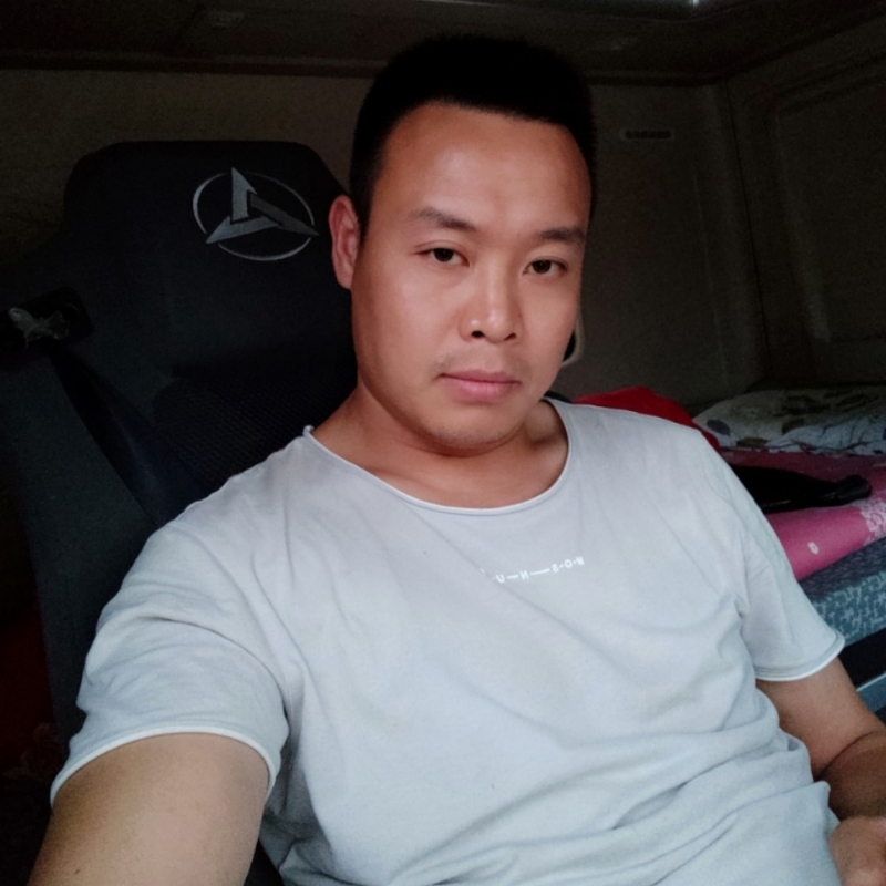 默默的第二张照片--洛阳相亲服务中心