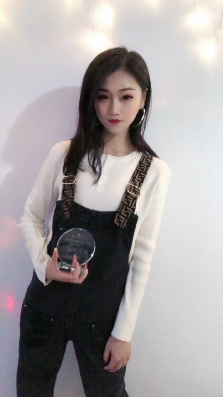 迷人的小璐的第一张照片--洛阳相亲服务中心