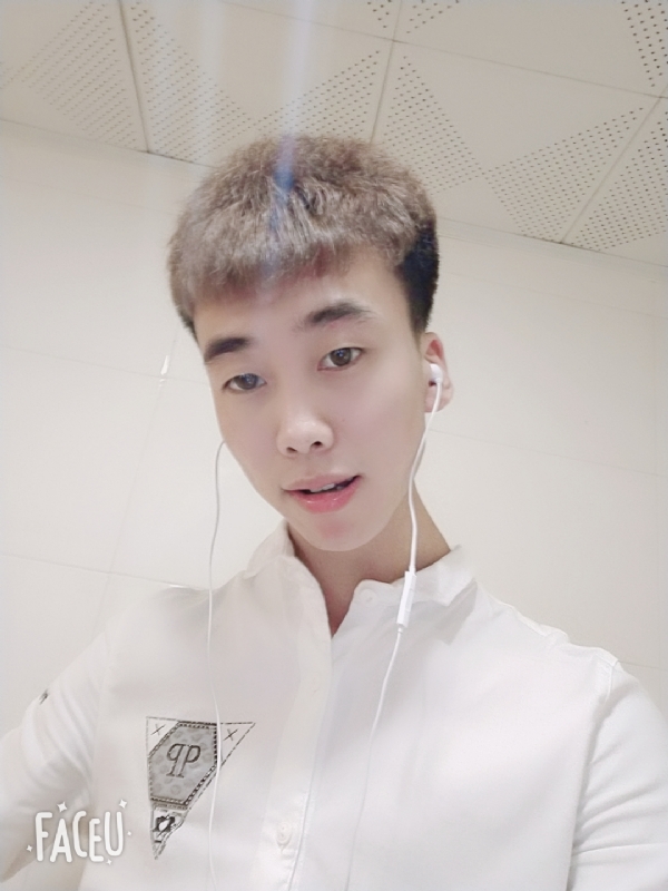 晚枫的第三张照片--洛阳相亲服务中心