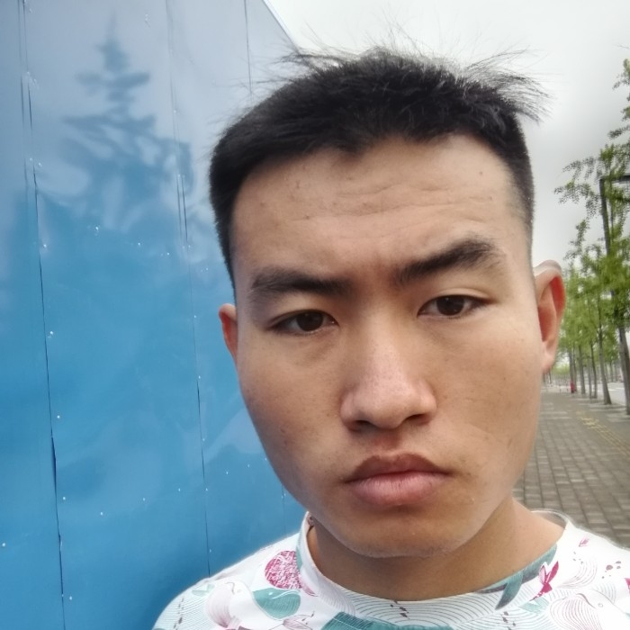 爱一个哦的第一张照片--洛阳相亲服务中心
