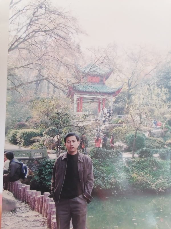 沧海一粟的第一张照片--洛阳相亲服务中心
