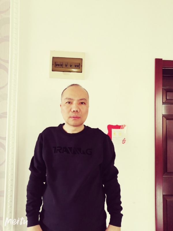 酒香四溢的第二张照片--洛阳相亲服务中心