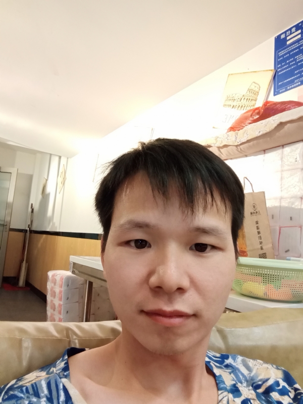 万里无云的第一张照片--洛阳相亲服务中心