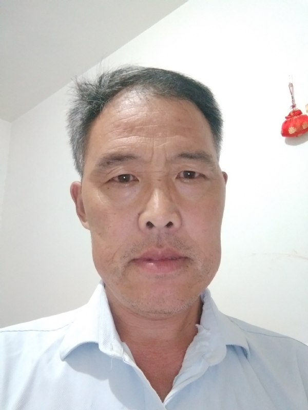 邹学辉的第三张照片--洛阳相亲服务中心