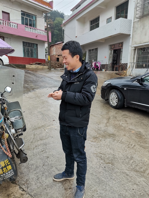 幸运遇见你的第一张照片--洛阳相亲服务中心