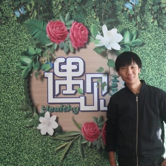影视人~混爷张的第一张照片--洛阳相亲服务中心