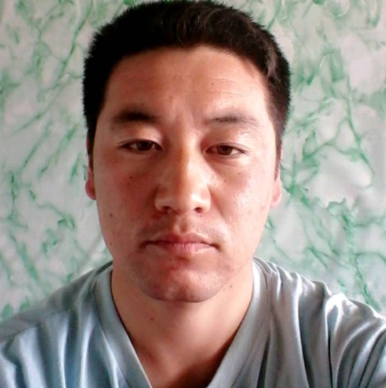 寻找另一半的第三张照片--洛阳相亲服务中心