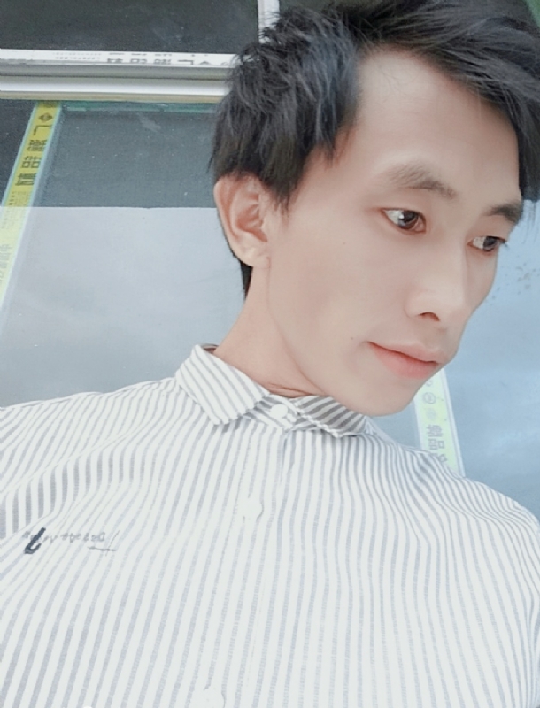 寻找下一个路口的第一张照片--洛阳相亲服务中心