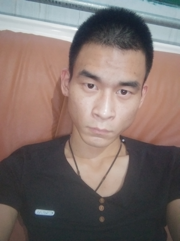 单身狗一枚的第二张照片--洛阳相亲服务中心