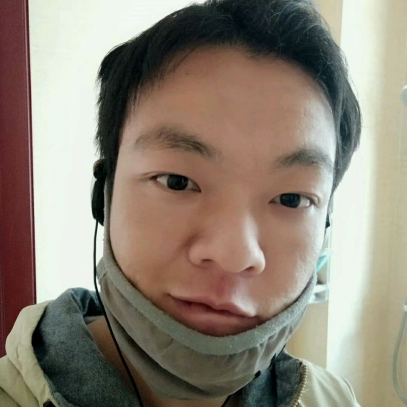 泡沫哭泣的第一张照片--洛阳相亲服务中心