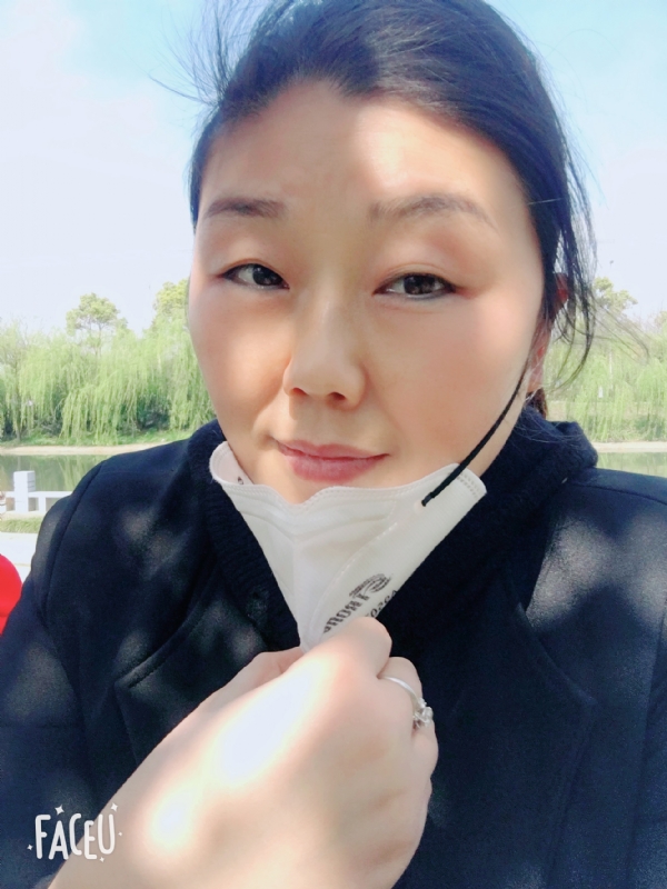 花开半夏的第一张照片--洛阳相亲服务中心