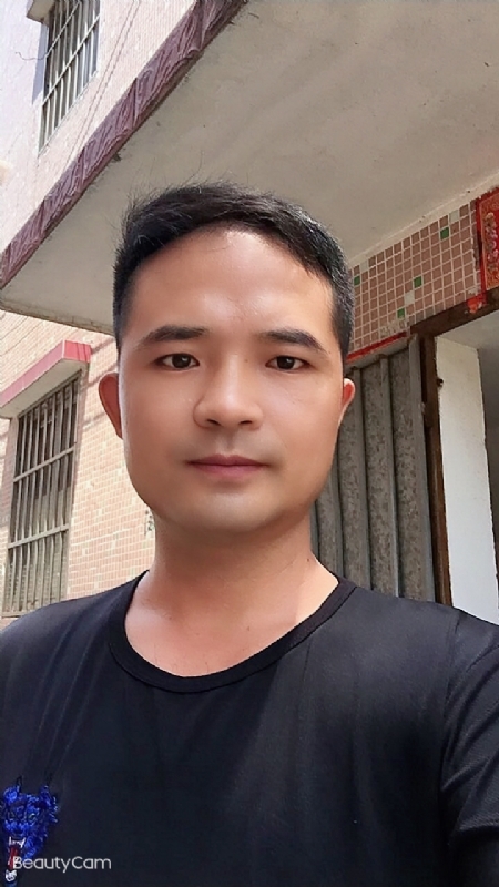 言飞的第一张照片--洛阳相亲服务中心