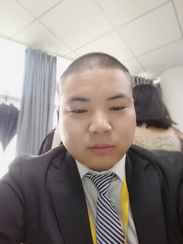 枫林语雨的第二张照片--洛阳相亲服务中心