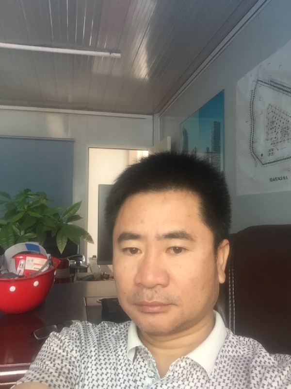 一步之遥的第一张照片--洛阳相亲服务中心