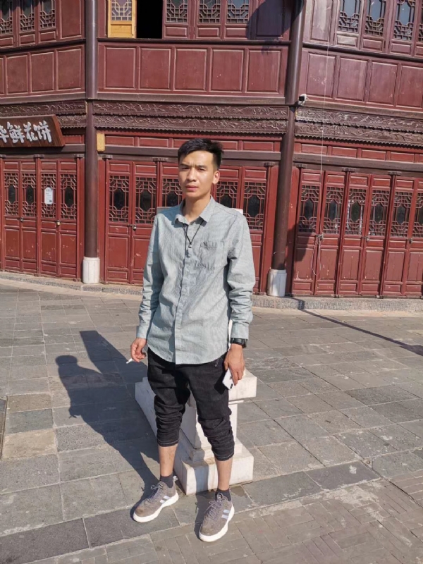 刘方的第一张照片--洛阳相亲服务中心