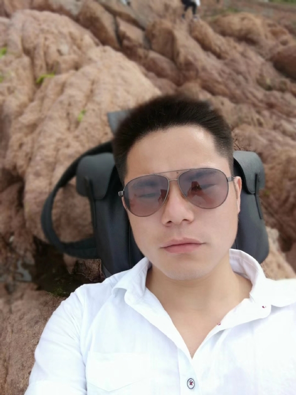 易听的第一张照片--洛阳相亲服务中心