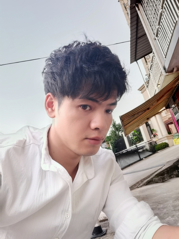 幕后老板的第一张照片--洛阳相亲服务中心