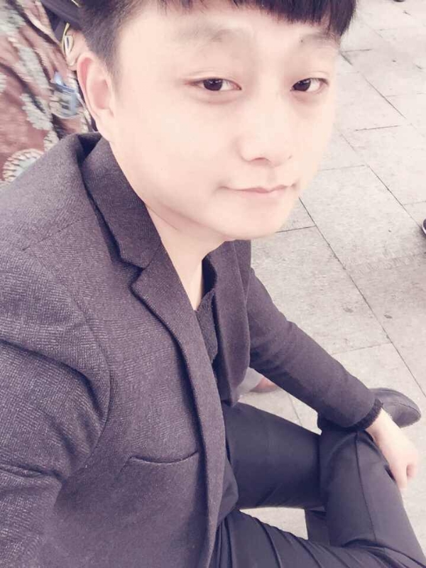 我姓徐缺难解你心绪的第一张照片--洛阳相亲服务中心