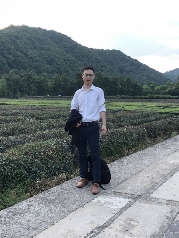 盛夏果实的第一张照片--洛阳相亲服务中心