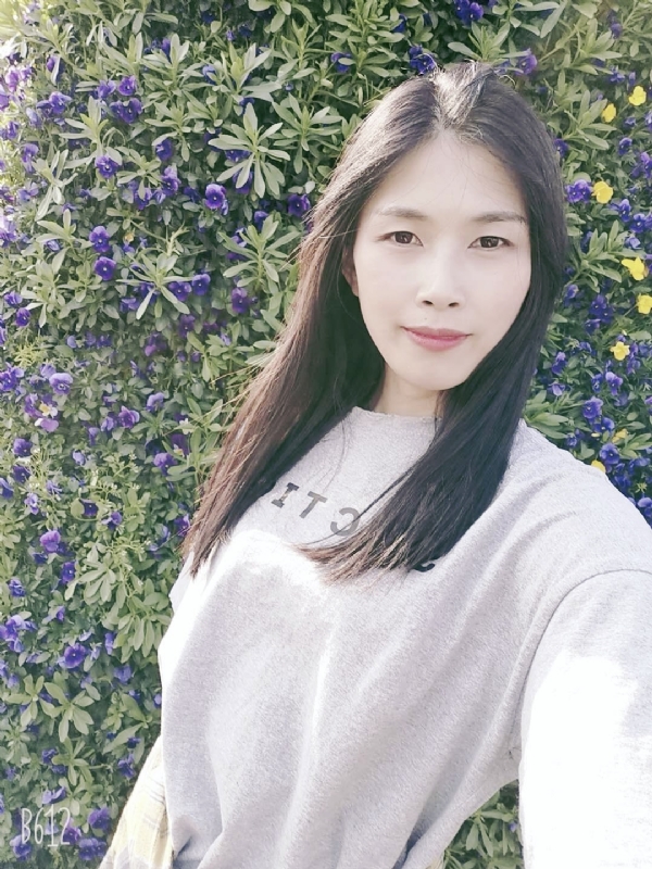 妍妍的第一张照片--洛阳相亲服务中心
