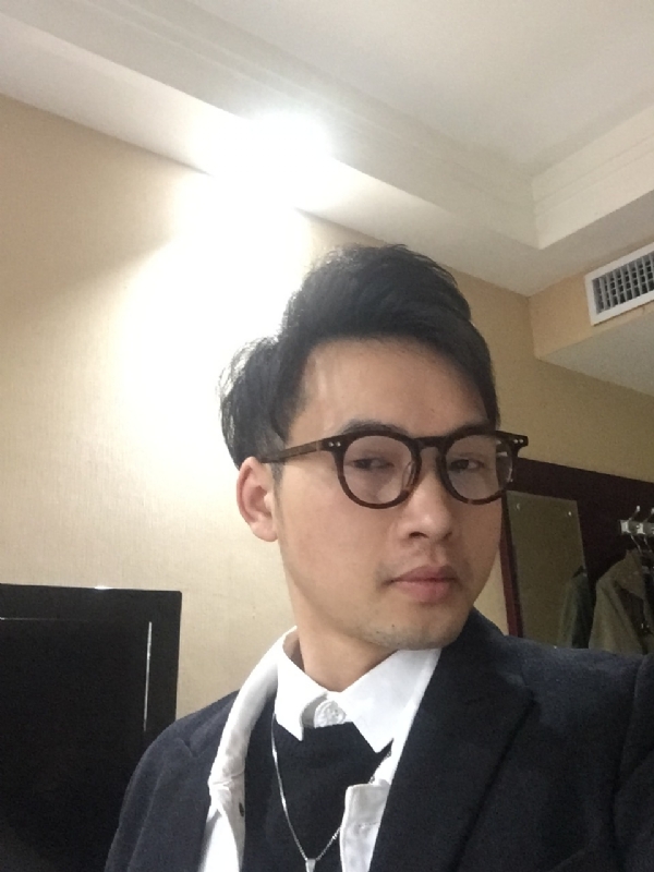 曾亮的第四张照片--洛阳相亲服务中心