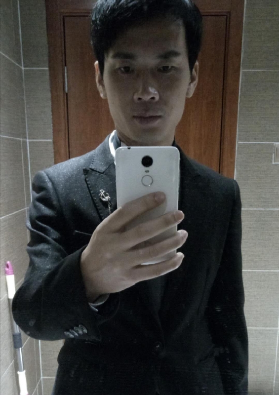 程先生的第一张照片--洛阳相亲服务中心
