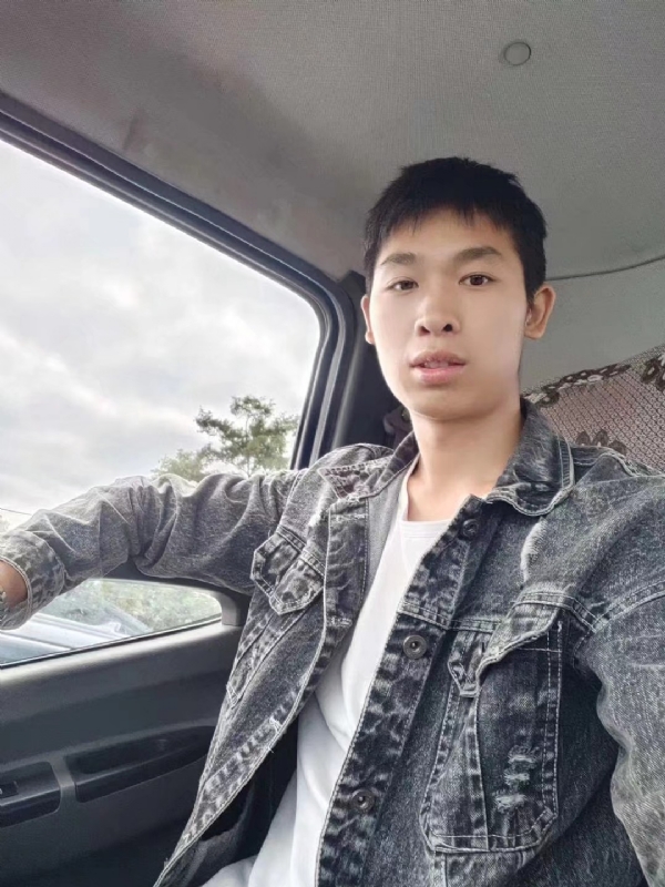 康康的第一张照片--洛阳相亲服务中心