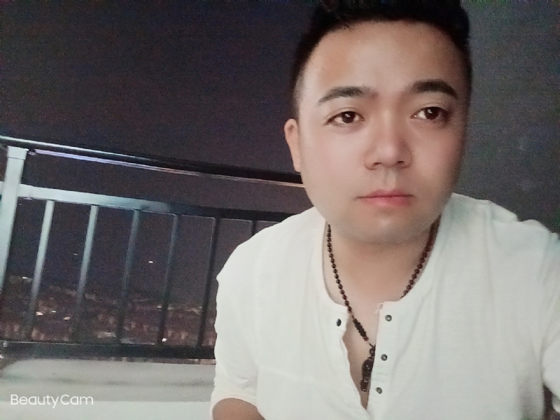 可么嗯哼的第一张照片--洛阳相亲服务中心