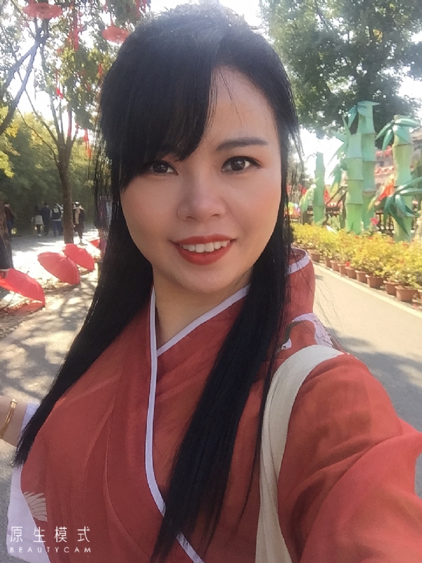 妮妮的第一张照片--洛阳相亲服务中心