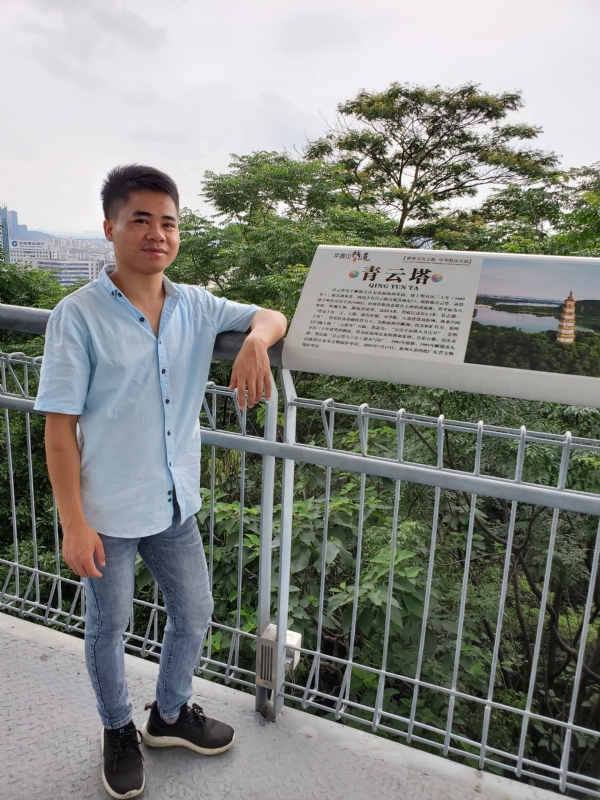 尚德的第一张照片--洛阳相亲服务中心