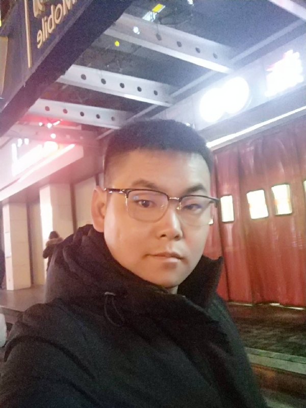 杜跃龙的第二张照片--洛阳相亲服务中心