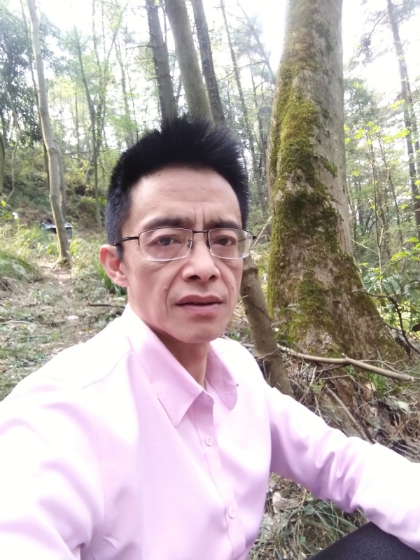 吴彬的第一张照片--洛阳相亲服务中心