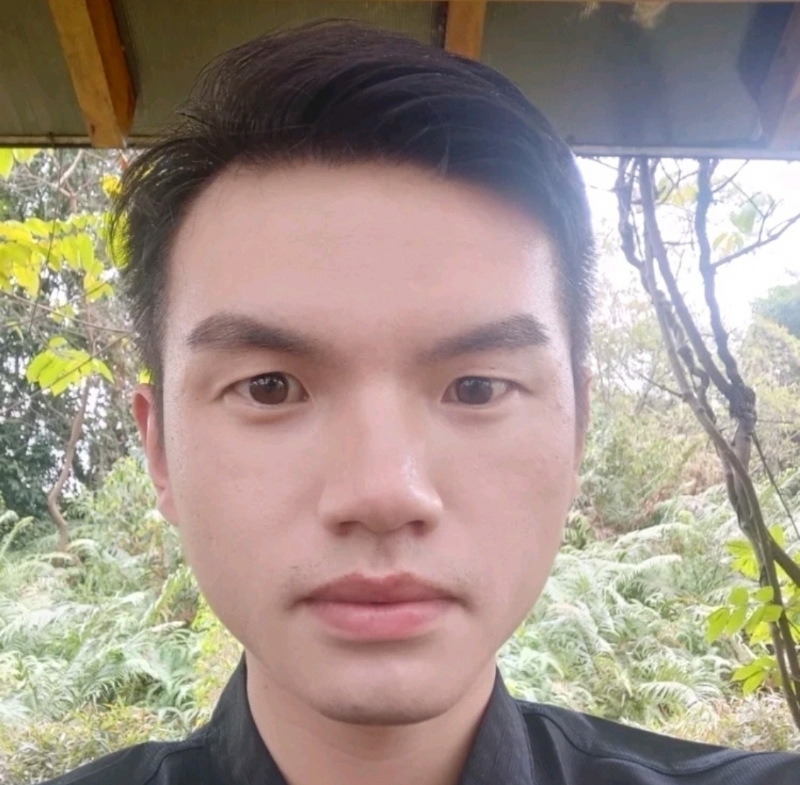 彬彬有礼的第一张照片--洛阳相亲服务中心