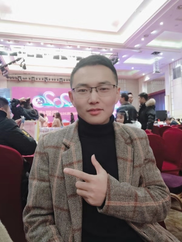 遇见不一样的自己的第一张照片--洛阳相亲服务中心