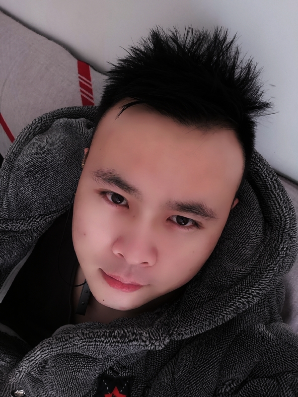 明明的第一张照片--洛阳相亲服务中心