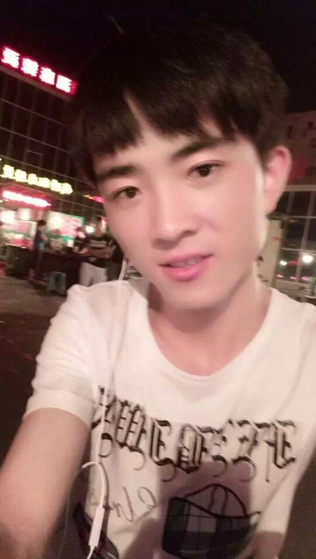 小先生的第一张照片--洛阳相亲服务中心