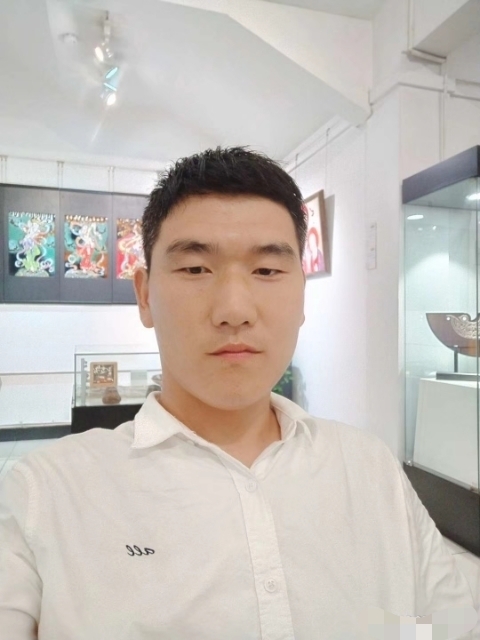 自律人生的第一张照片--洛阳相亲服务中心