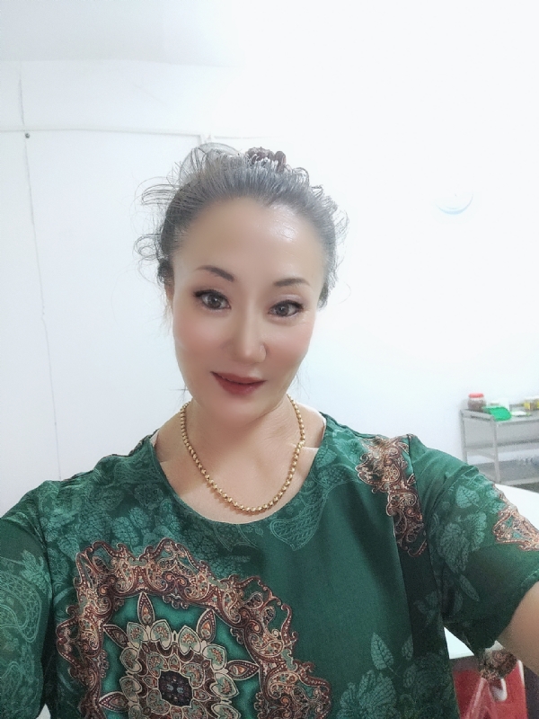 燕子的第二张照片--洛阳相亲服务中心