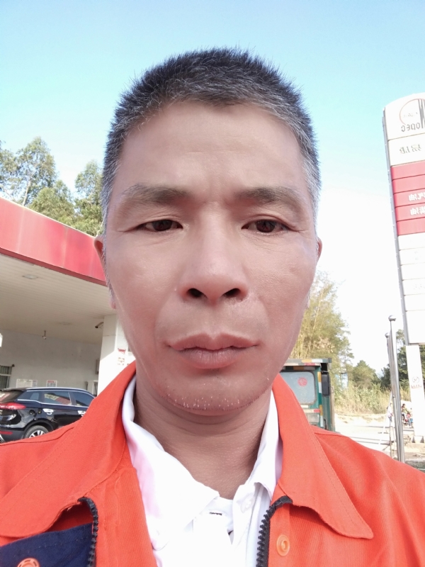 静候缘分的第一张照片--洛阳相亲服务中心