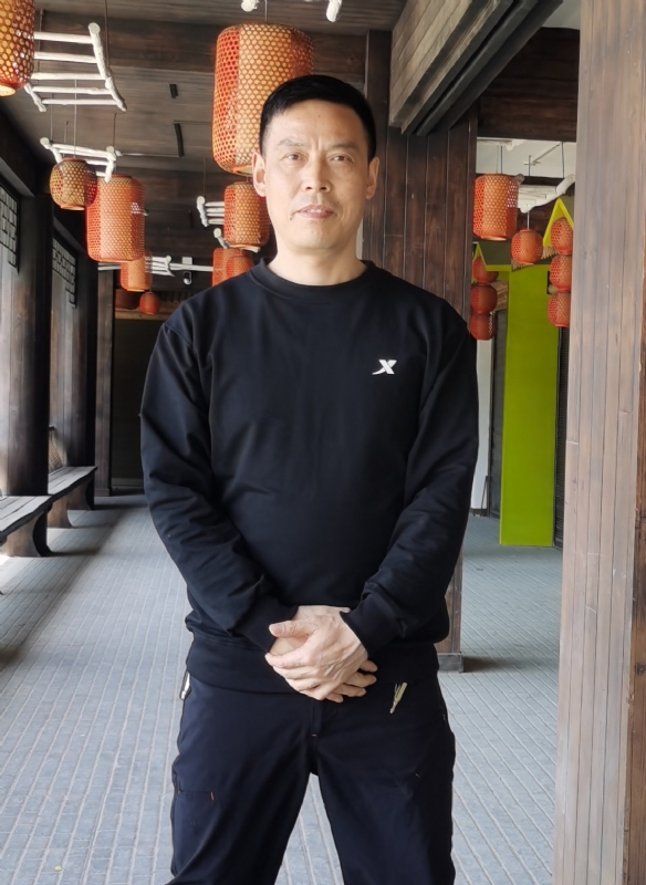 阳光总在风雨后的第一张照片--洛阳相亲服务中心
