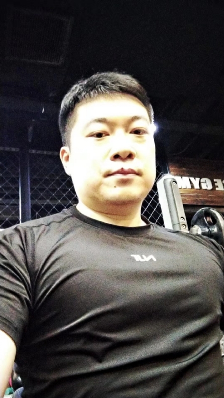 好想遇见你的第二张照片--洛阳相亲服务中心