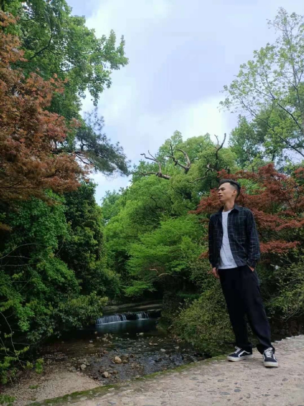 小白的第一张照片--洛阳相亲服务中心