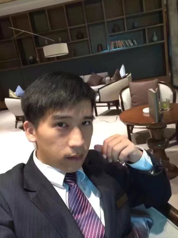 一条孤独的鱼的第二张照片--洛阳相亲服务中心