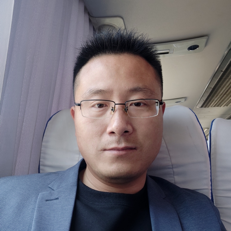 桑业挺的第一张照片--洛阳相亲服务中心