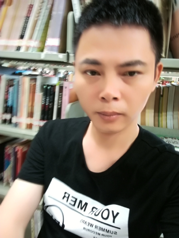 青青子衿的第一张照片--洛阳相亲服务中心